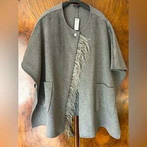 Grey Talbots Poncho
